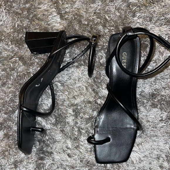 Women's GUESS Women's Aubrea Dress Sandals Black size 11 - Picture 5 of 9